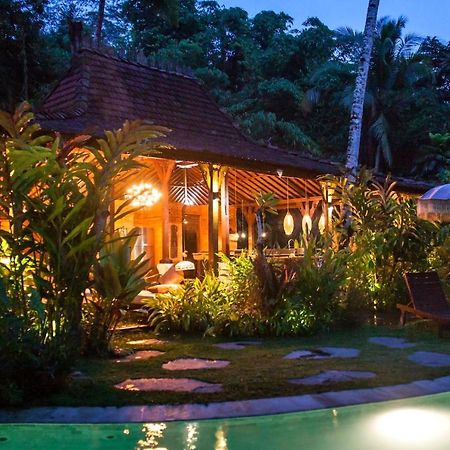 Villa Mahadevi Jungle Retreat Joglo 1 Ubud Zewnętrze zdjęcie