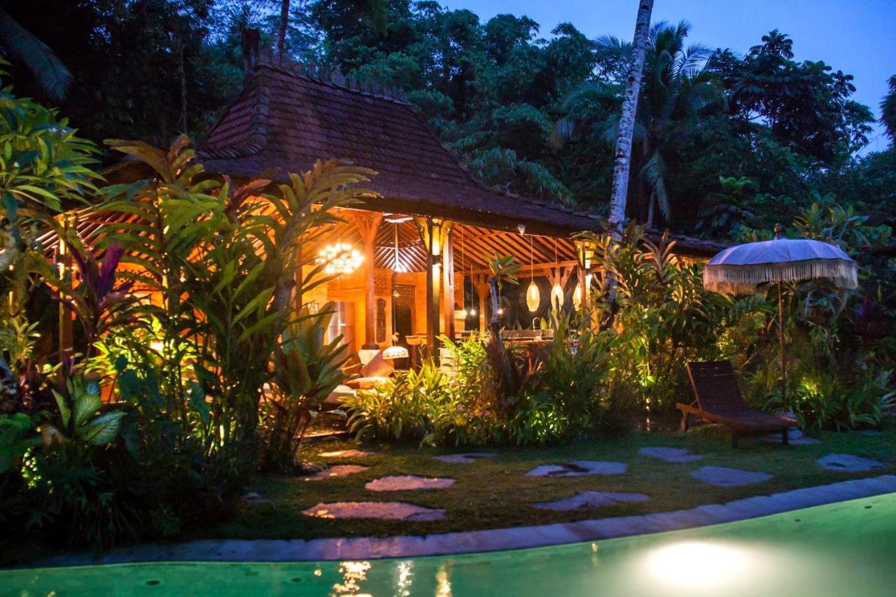Villa Mahadevi Jungle Retreat Joglo 1 Ubud Zewnętrze zdjęcie
