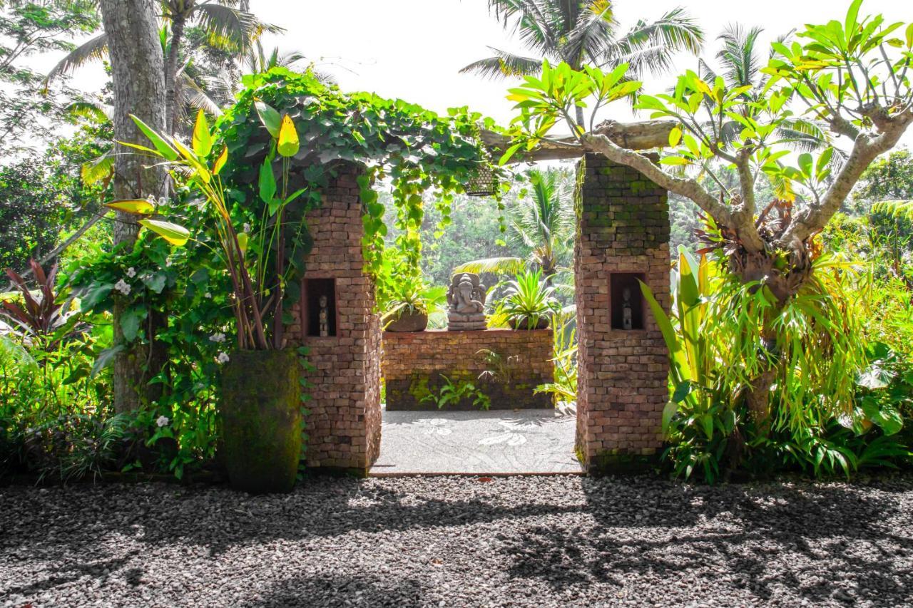 Villa Mahadevi Jungle Retreat Joglo 1 Ubud Zewnętrze zdjęcie